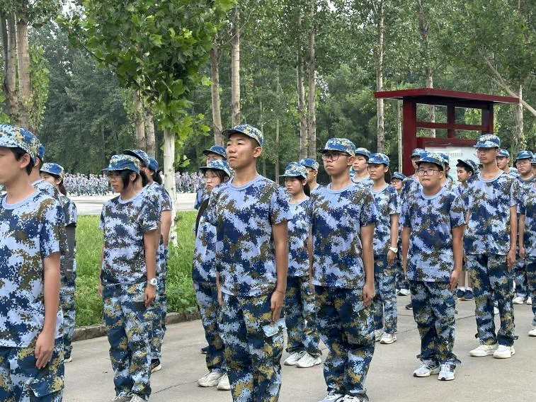 ������ѵ����